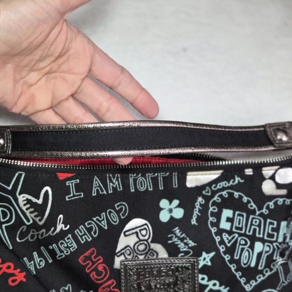 ✨ Rare Collector’s Coach Poppy Graffiti Hobo ✨ - Picture 17 of 17